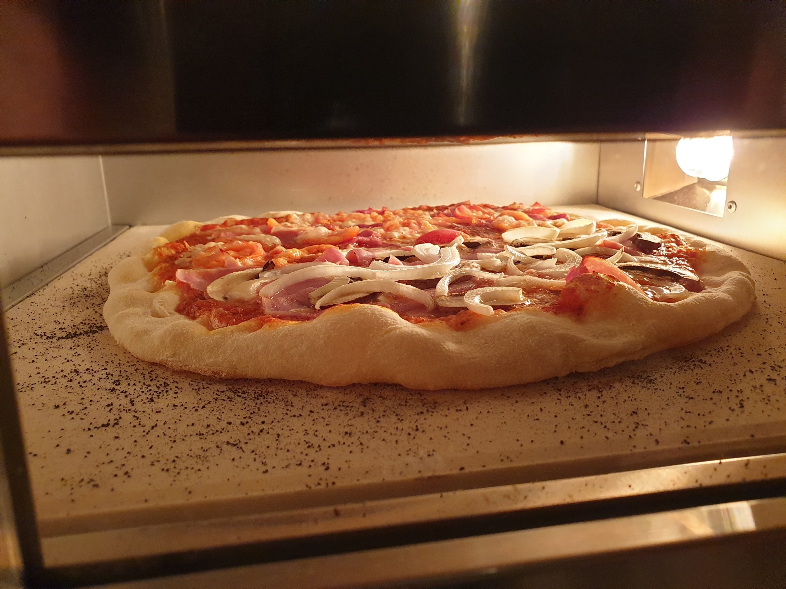 Pizza im Beeketal
